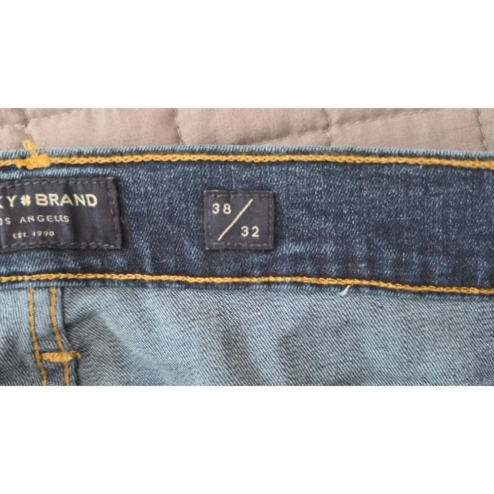 NWT Lucky Brand 410 Athletic Straight Fit Jeans Men’s 38x32 Blue Stretch Denim